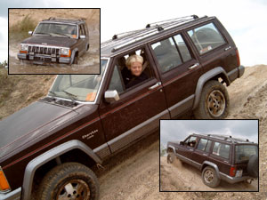Aline im Jeep